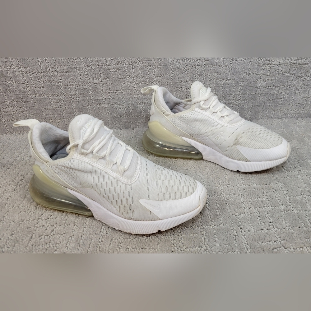 NIKE Air Max 270 GS Youth Size 5Y Women's 6.5 White Athletic Running Sneakers. - Picture 1 of 13